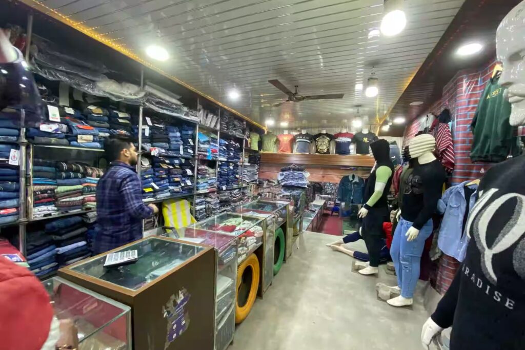 How to Reach 3 Brothers Fashionable Clothes Store Ghaziabad 3 brothers fashionable clothes store ghaziabad