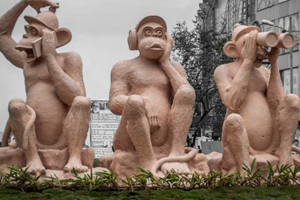 3 monkeys kharghar tourist attraction