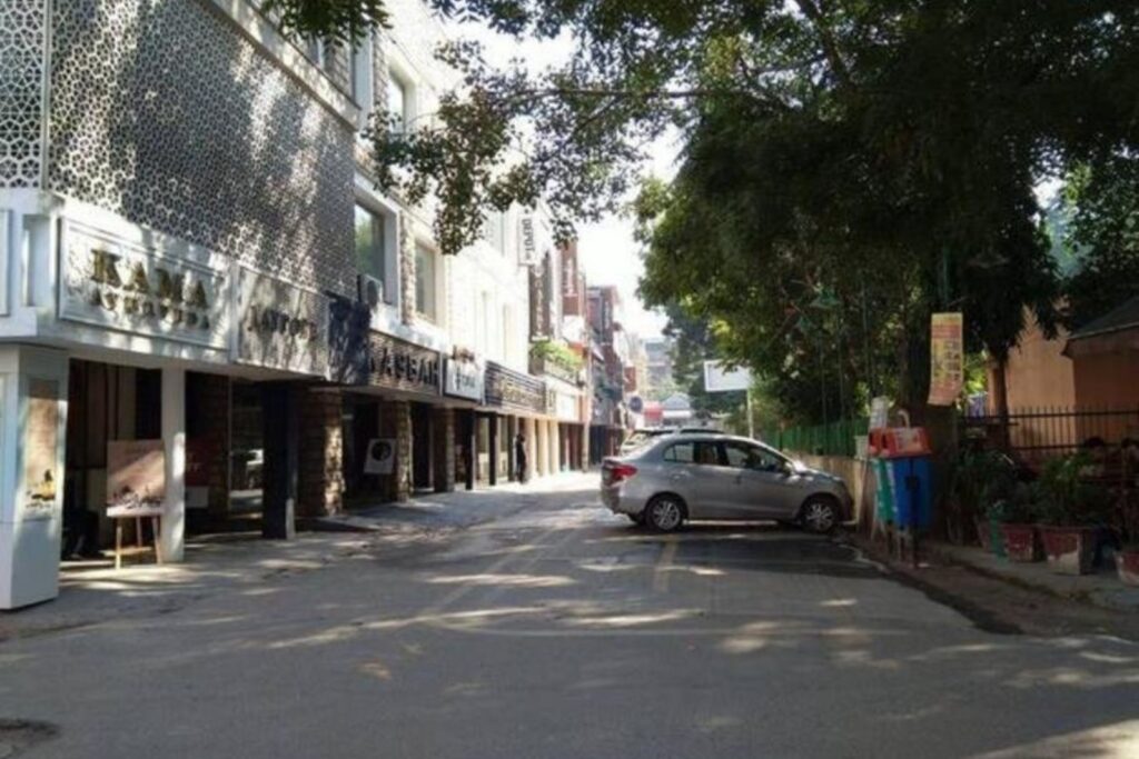 How to Reach R Block GK1 New Delhi r block gk1 new delhi