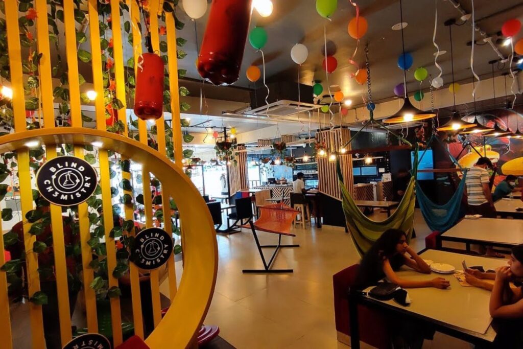 blind ch3mistry restaurant chennai