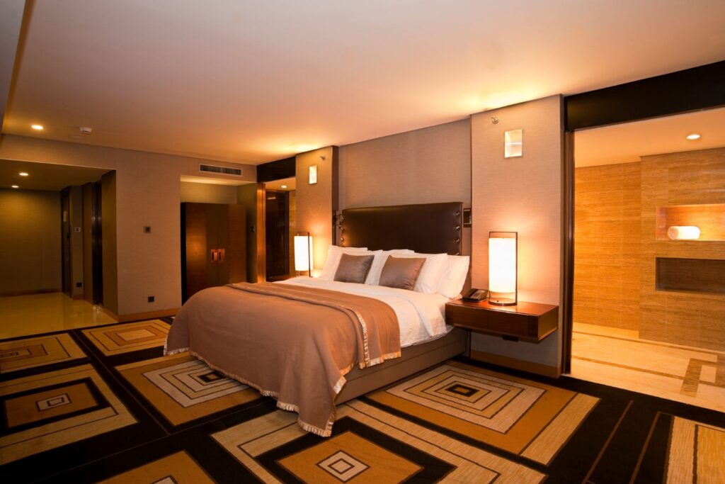 fabexpress ivy inn hotel sector 35, noida