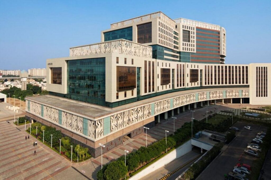 dlf building 14 business center gurgaon