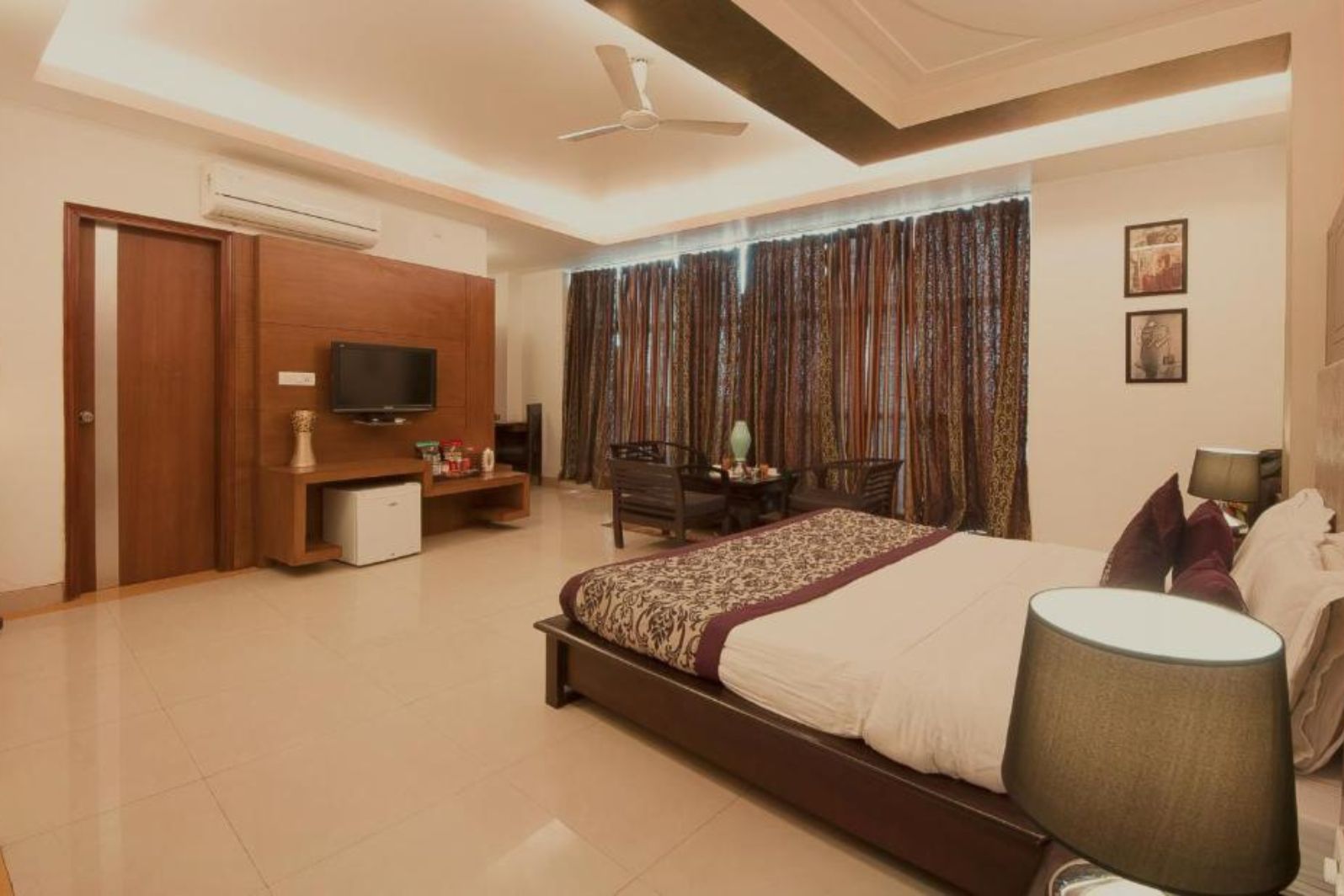 hotel delhi 37