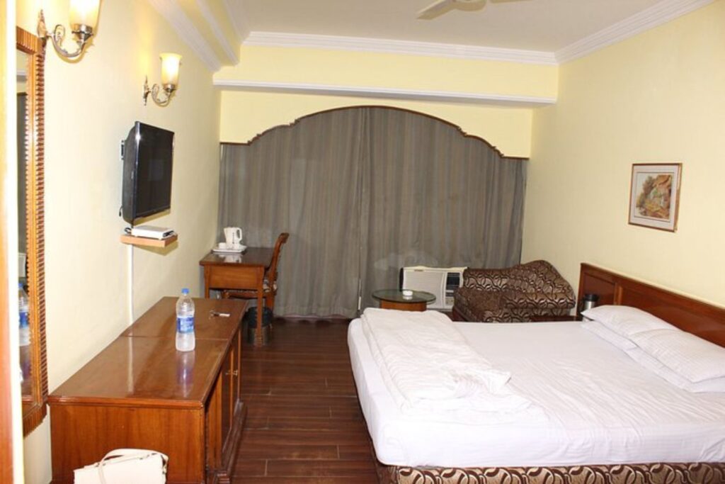 How to Reach Hotel Mark Piccadily 35 Chandigarh hotel mark piccadily 35 chandigarh