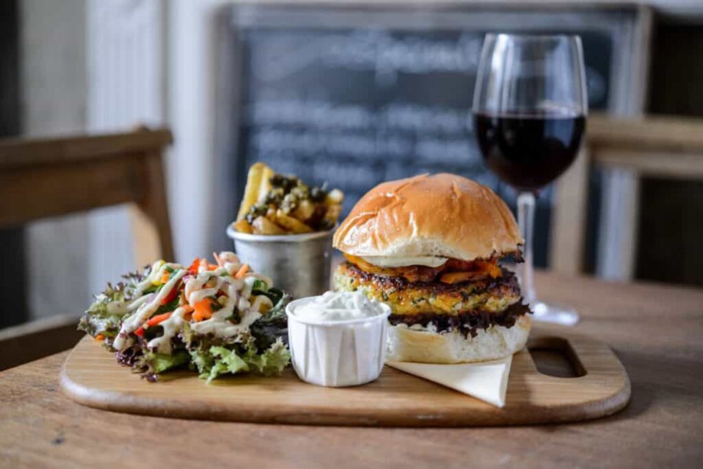 How to Reach OVEN FRESH Cafe Chandigarh Sector 35 oven fresh cafe chandigarh sector 35