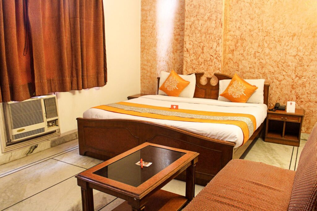 How to Reach OYO 3647 Hotel Rahul Palace Delhi oyo 3647 hotel rahul palace delhi