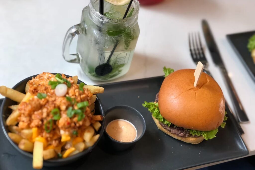 How to Reach 3 Friends Cafe Punjab, Pakistan 3 friends cafe punjab, pakistan