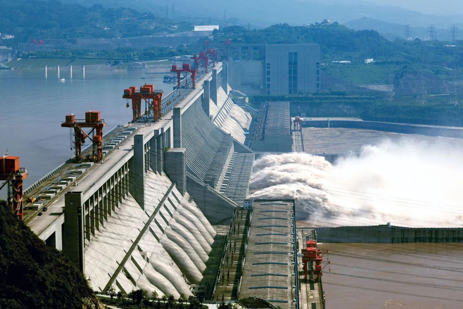 3 gorges dam china