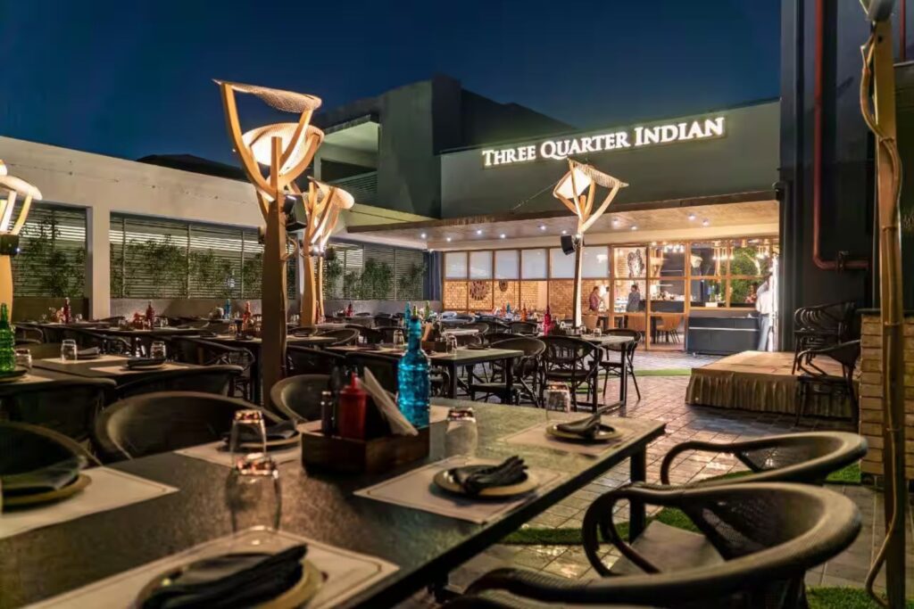 3 quarter indian restaurant ahmedabad