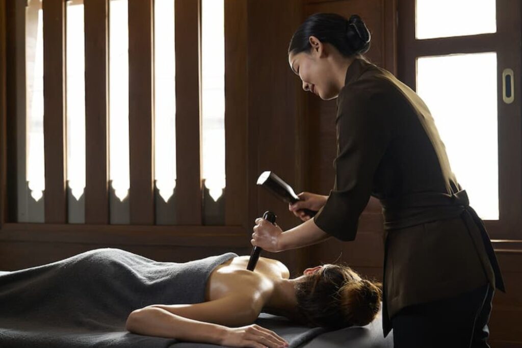 333 m club massage chiang mai, thailand