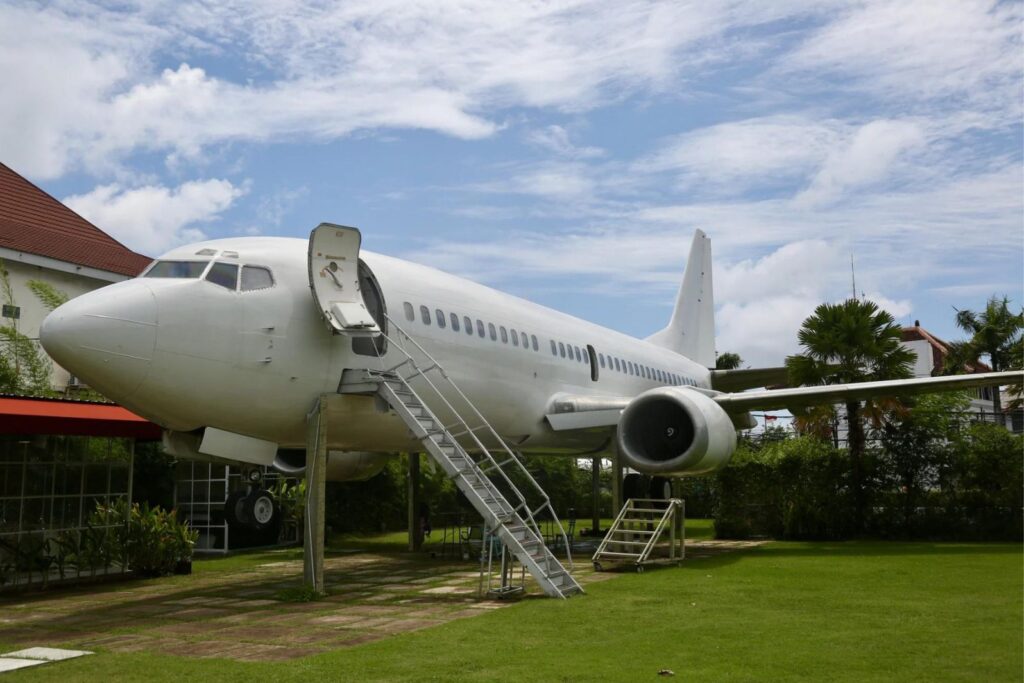 boeing 737 aeroplane restaurant khatoo, rajasthan