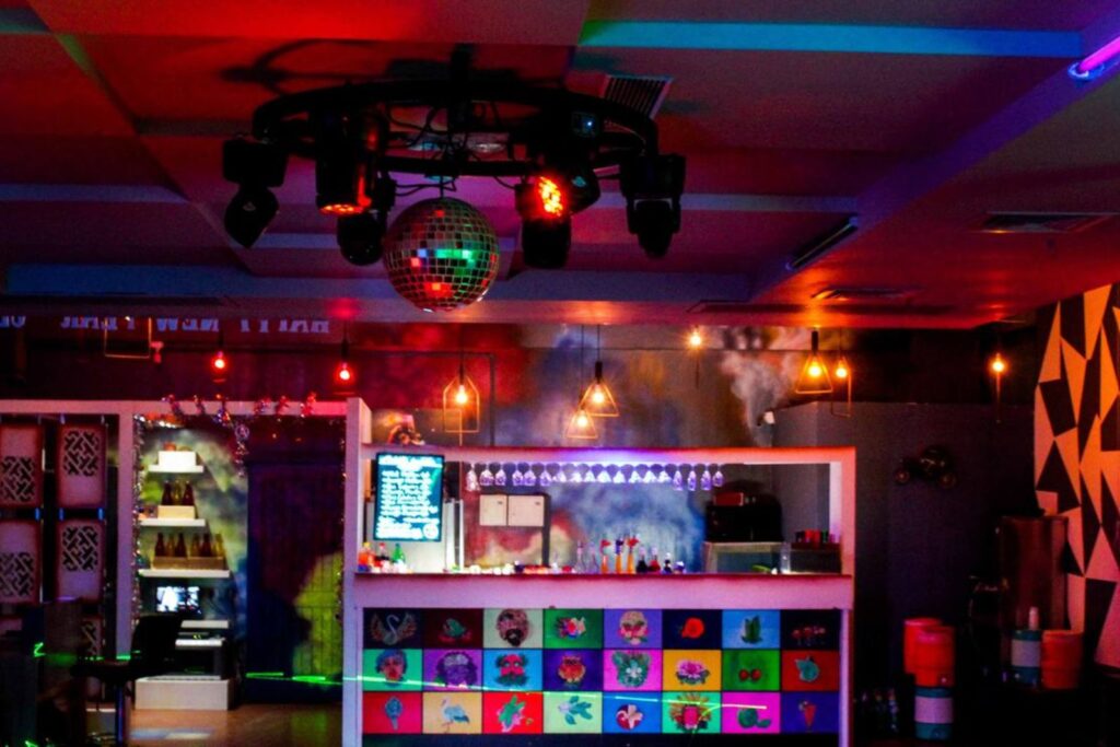 cloud 3 disco lounge gujarat