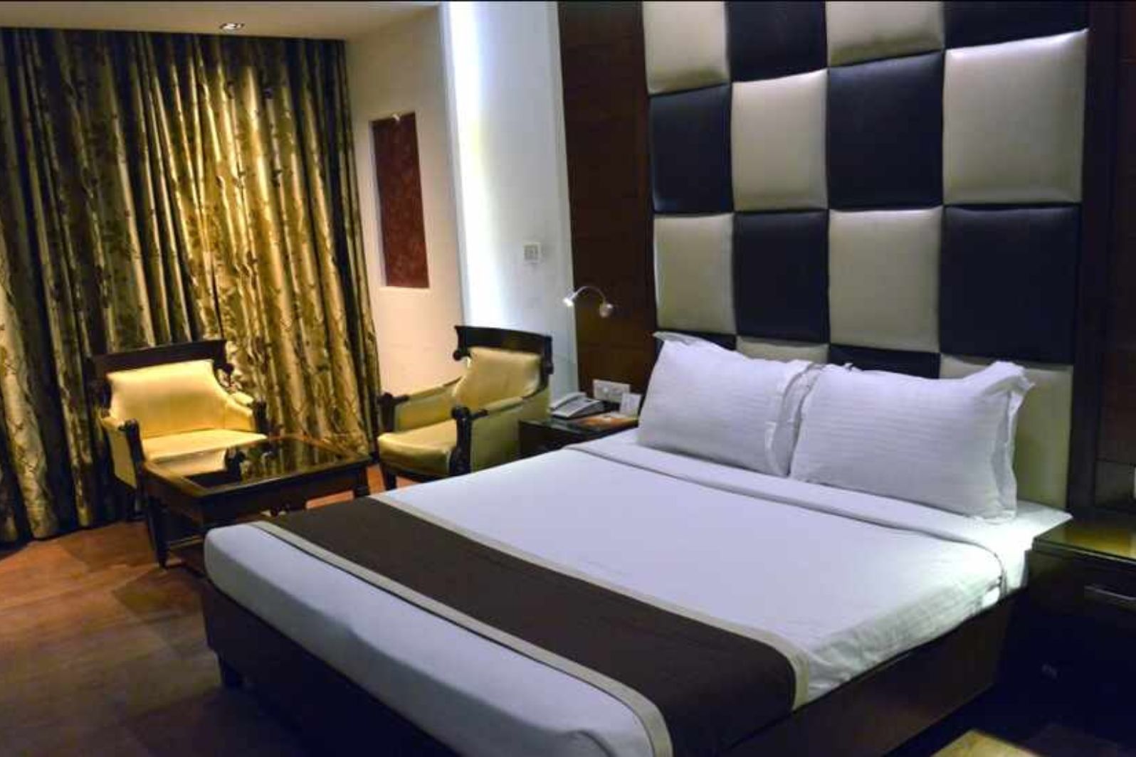 hotel kc residency sector 35 chandigarh