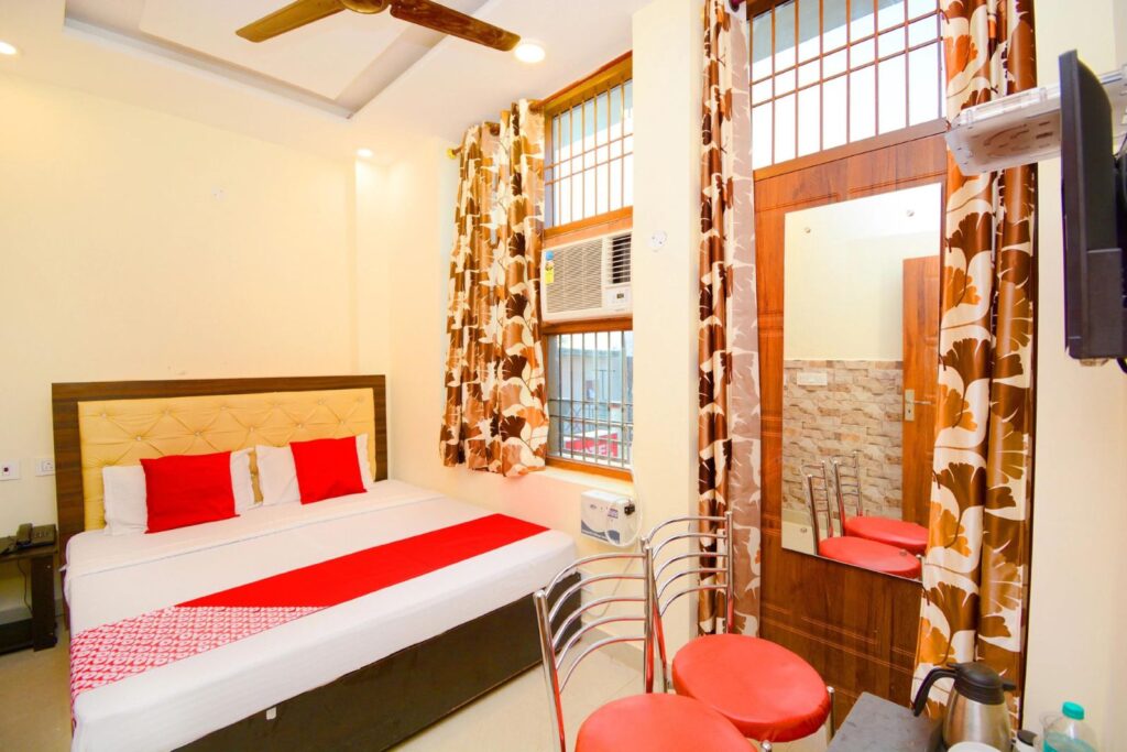 oyo 38733 the sai palace hotel chandigarh