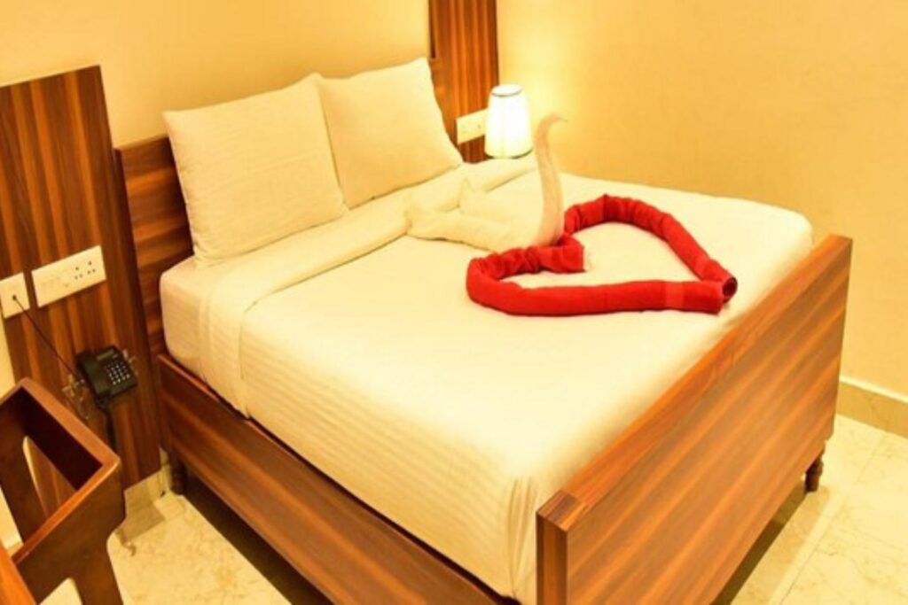 tn 43 hotel tamil nadu