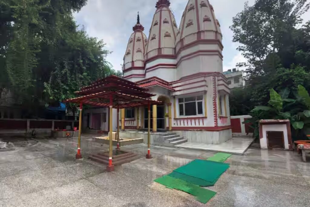 mayur vihar phase 3 hanuman mandir delhi