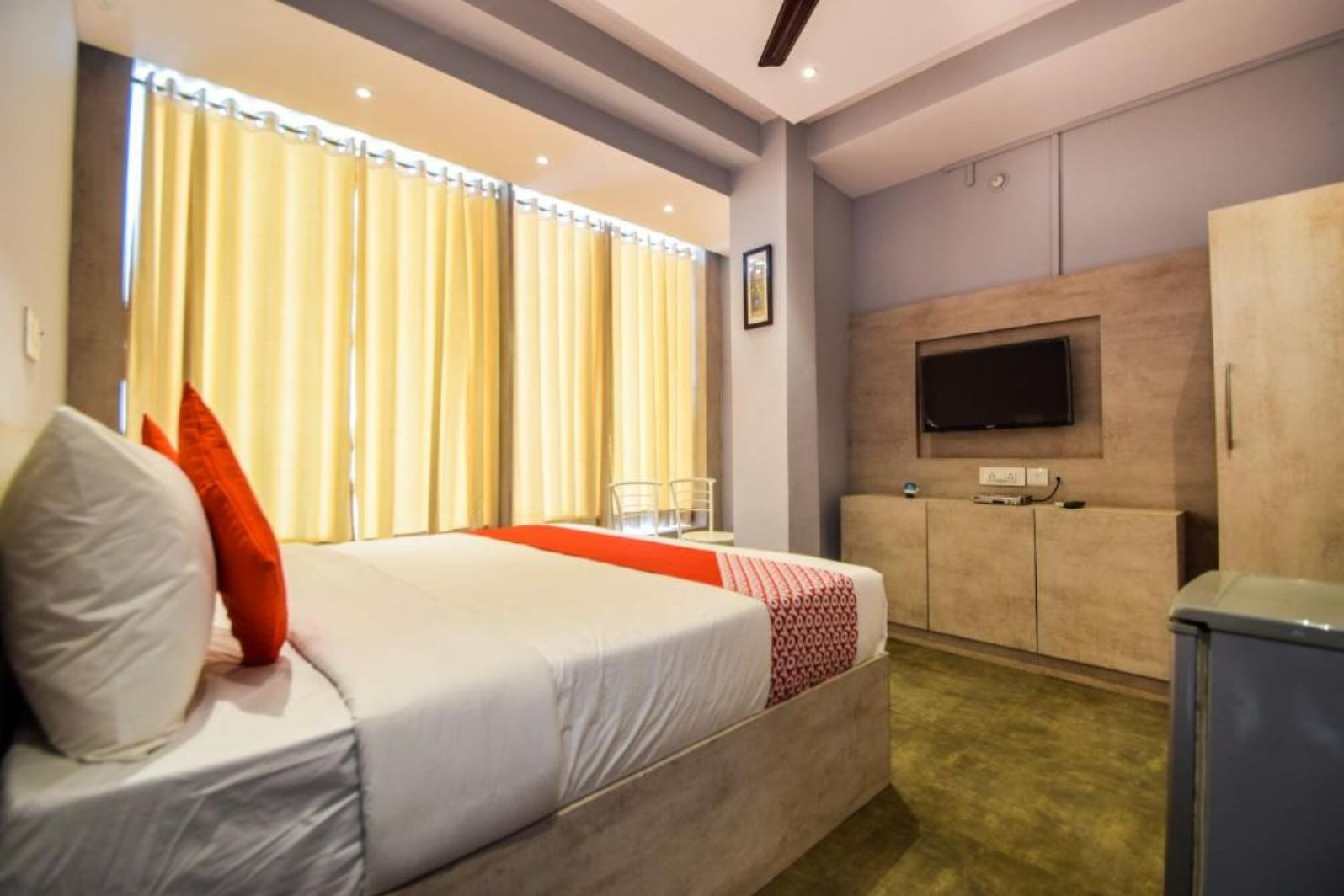 oyo 35374 hotel kanchan residency kota rajasthan