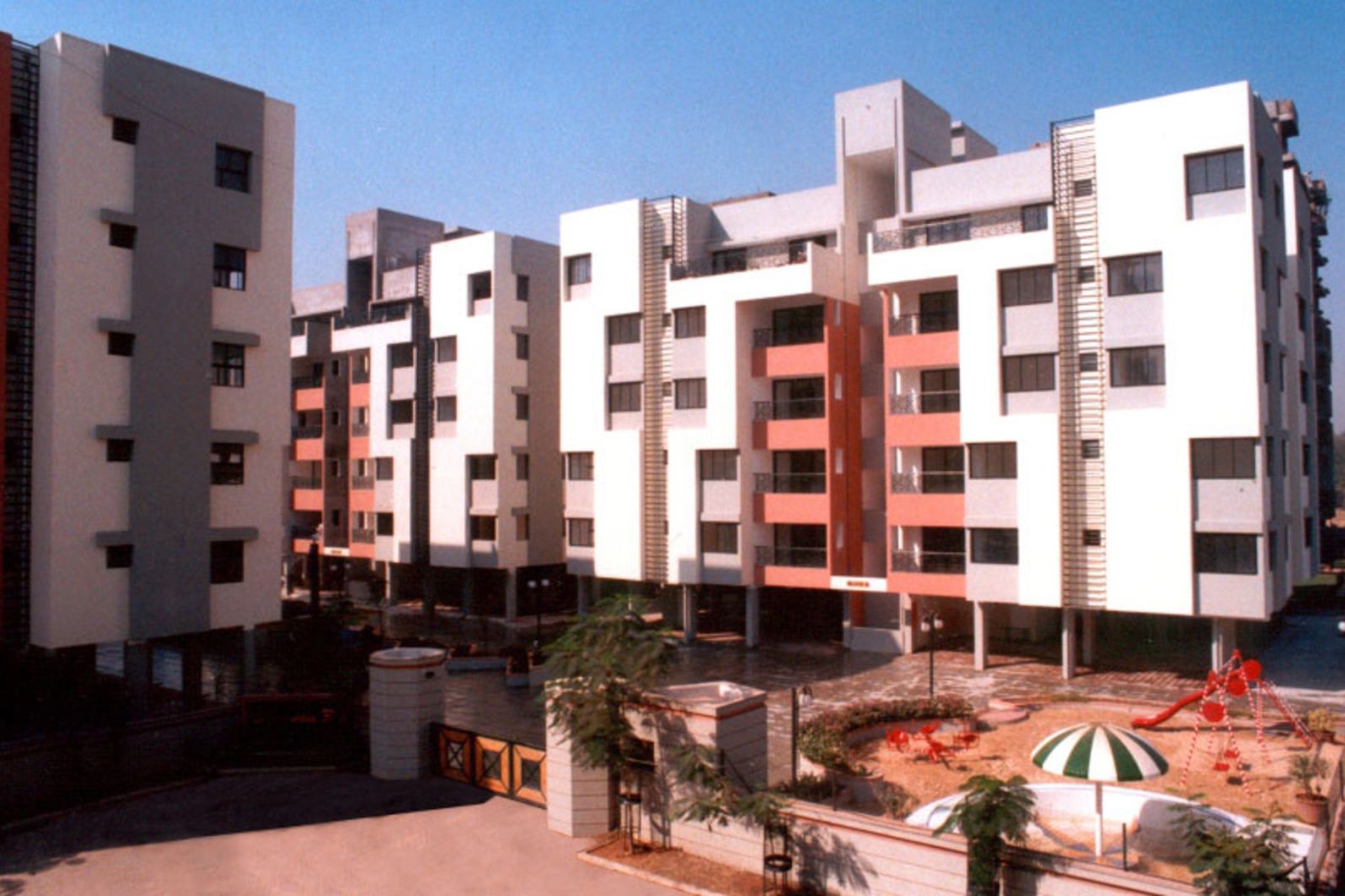 sharnam 3 apartment building ahmedabad