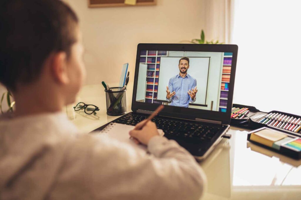 Distance Learning Best Practices for Educators